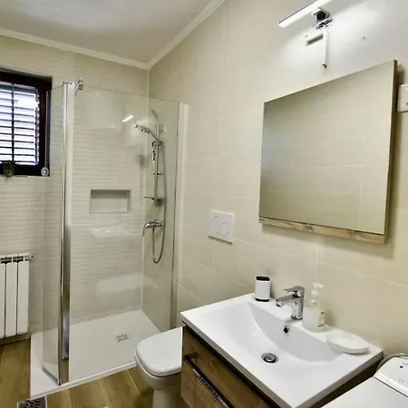 Apartamento Mak Charming Close To The Sea *