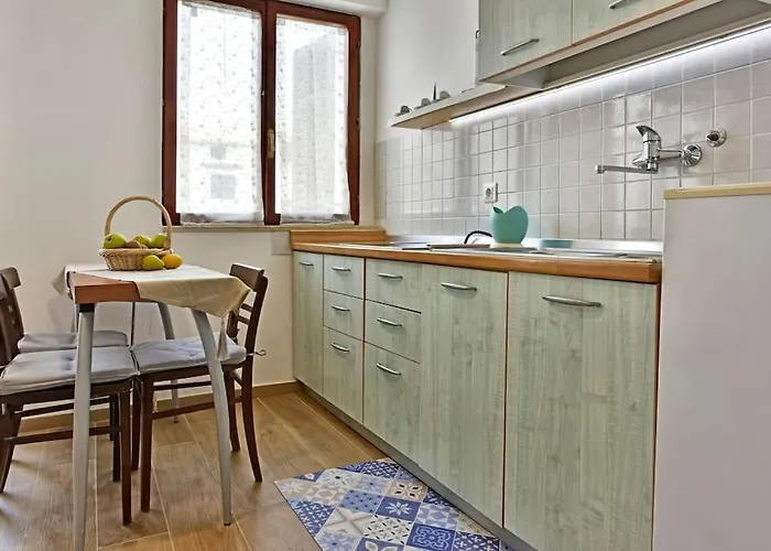 Mak Charming Close To The Sea Appartement *